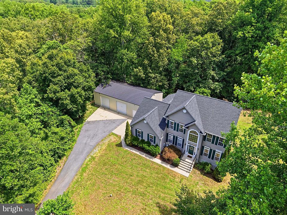 1st image of 4695 Sands Rd