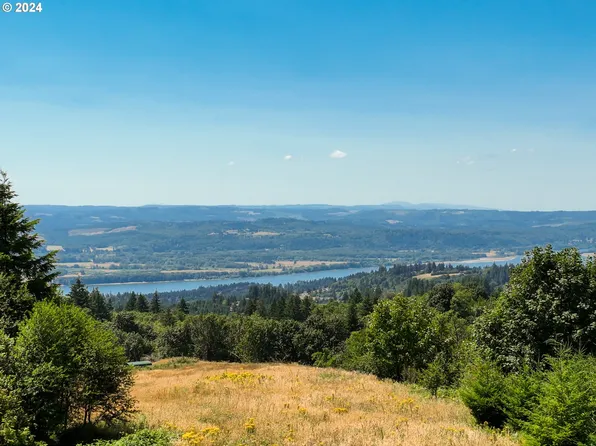 124 Hood View Dr, Kalama, WA 98625