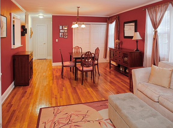 3rd image of 15 Lawrence Park Cres #15A