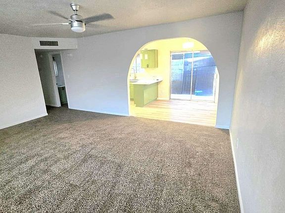 4th image of 1400 W 12th St