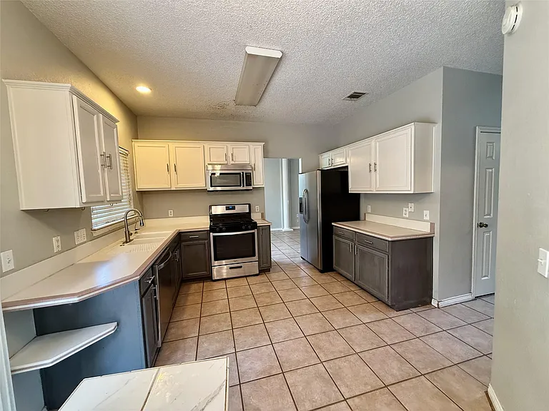 16801 Langland Rd — Photo 6