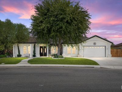 9202 Rhinestone St, Bakersfield, CA, 93313