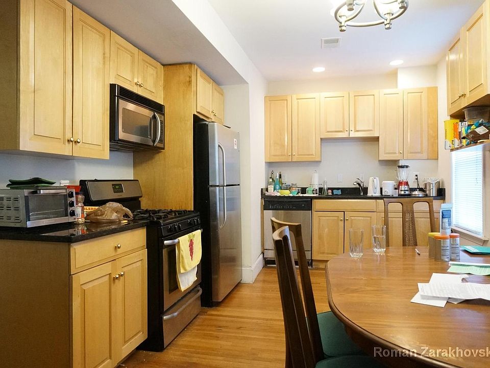 1st image of 25 Aspinwall Ave #5A