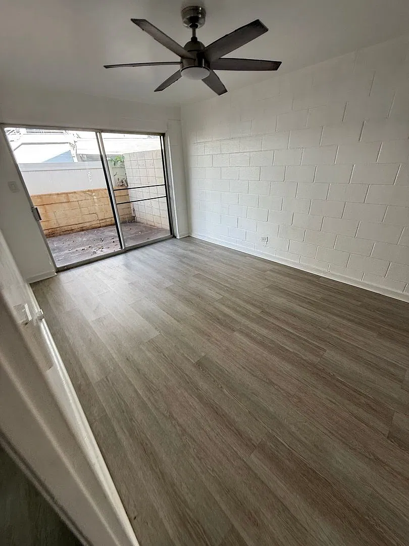 2510 Date St — Photo 2