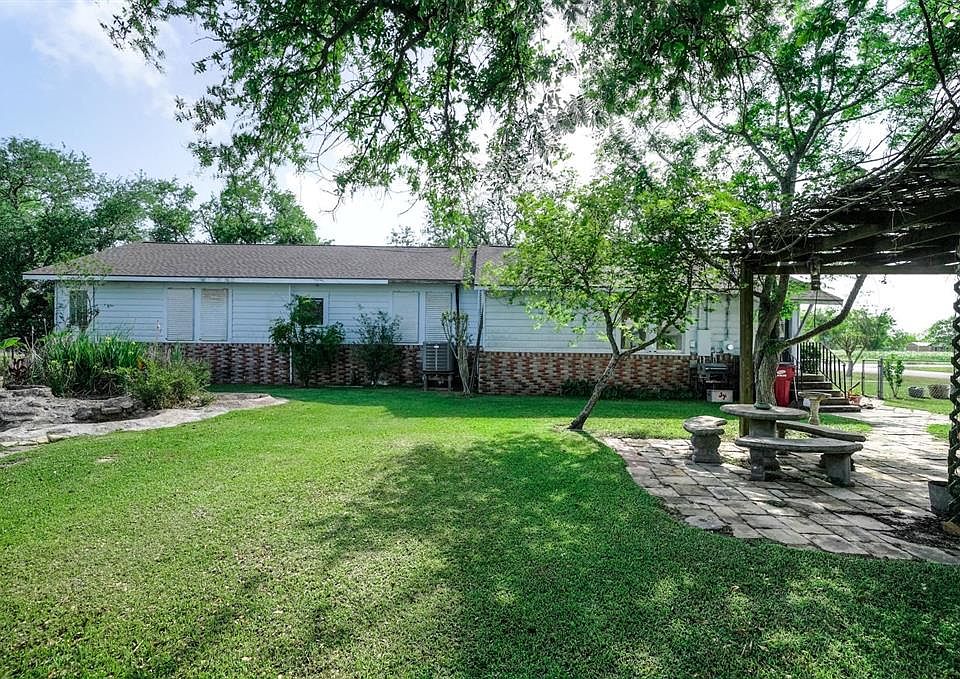 599 Mulberry St, Matagorda, TX 77457 MLS 96442664 Zillow