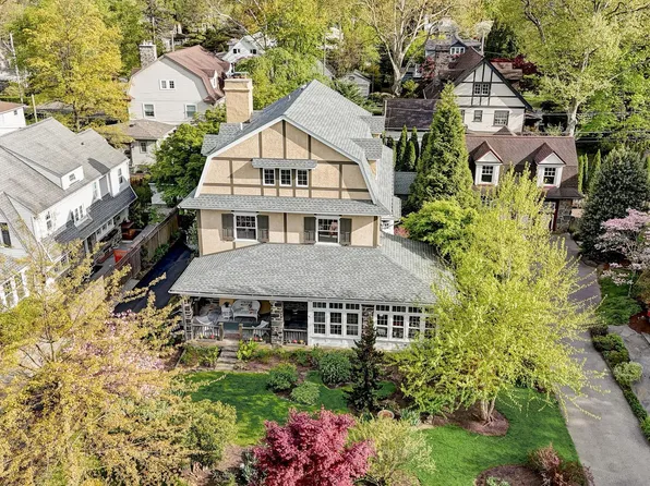 112 Penarth Rd, Bala Cynwyd, PA 19004