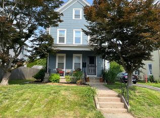 45 4th St, Meriden, CT 06451