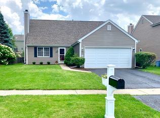 753 Lancaster Ln, Geneva, IL 60134