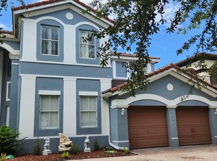 8920 NW 180th Ter, Hialeah, FL 33018