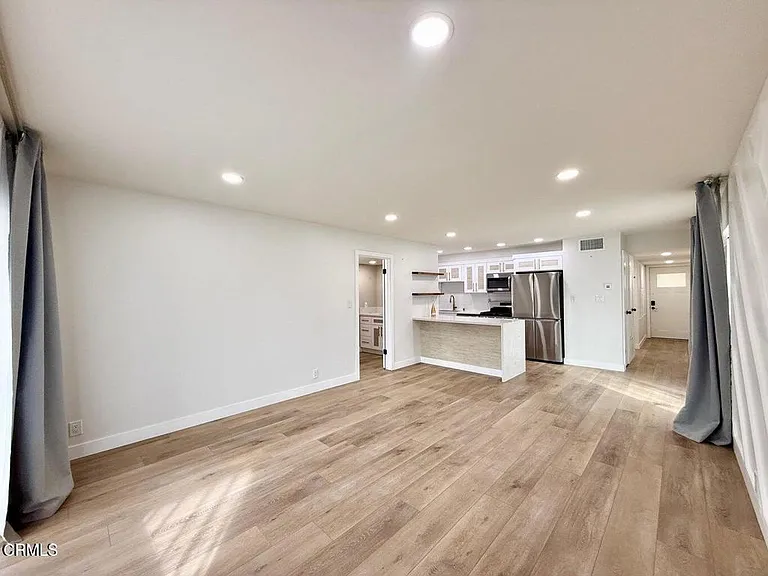 660 Sunfish Way — Photo 11