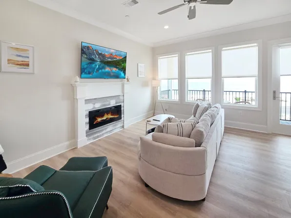 996 Beach Blvd W, Long Beach, MS