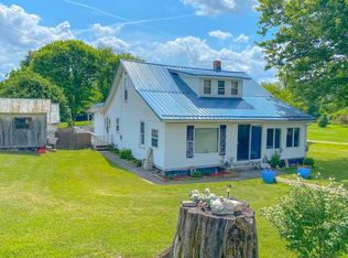 790 Rakestown Rd, Ivanhoe, VA 24350