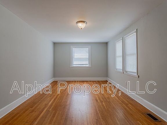 2nd image of 217 Charlesworth Ave