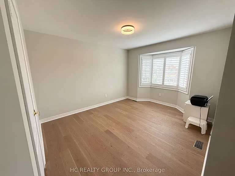 28 Lucida Ct — Photo 21
