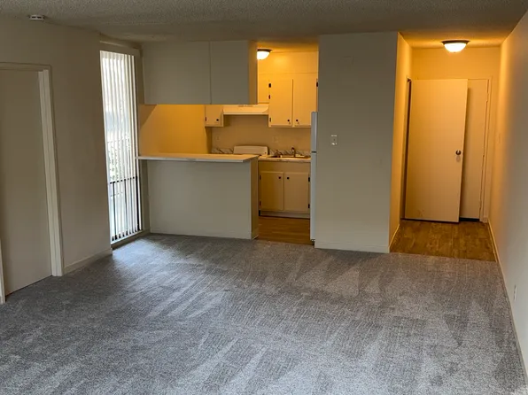 1040 El Camino Real #101, Burlingame, CA 94010