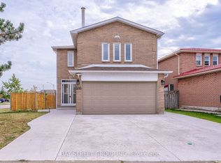 596 Constellation Dr, Mississauga, ON L5R2X3