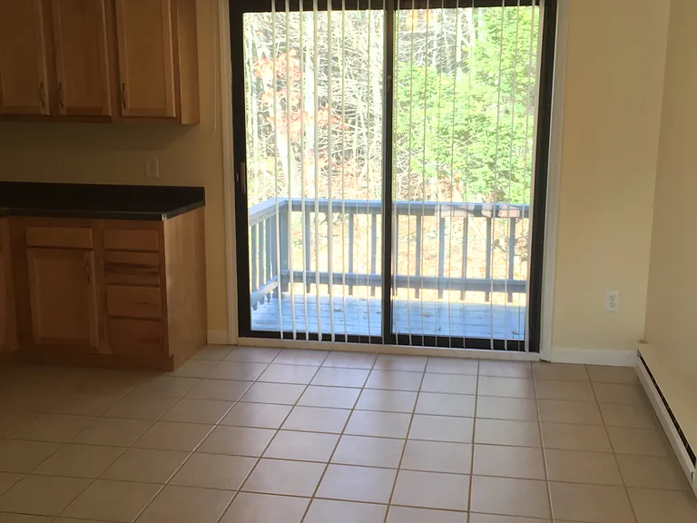 44 Stafford Street and 65 Worcester Road — Photo 12