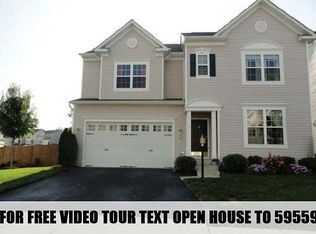 95 Carriage Hill Dr, Fredericksburg, VA 22405