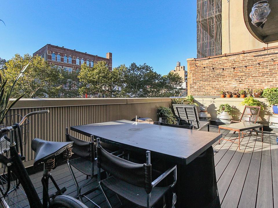1st image of 54 Allen St APT 3A