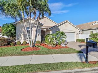 1021 Jardin Dr, Naples, FL 34104