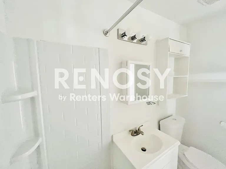 729 E Mission Ln #1 — Photo 15