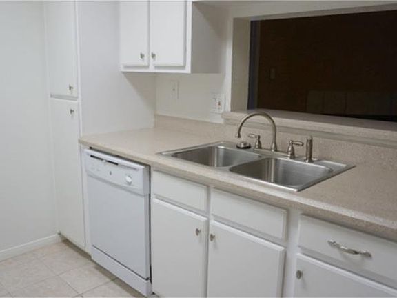 5th image of 18800 Egret Bay Blvd APT 504