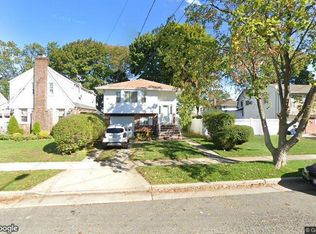 139 Botsford St, Hempstead, NY 11550