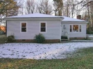 2723 Darden Rd, Greensboro, NC 27407