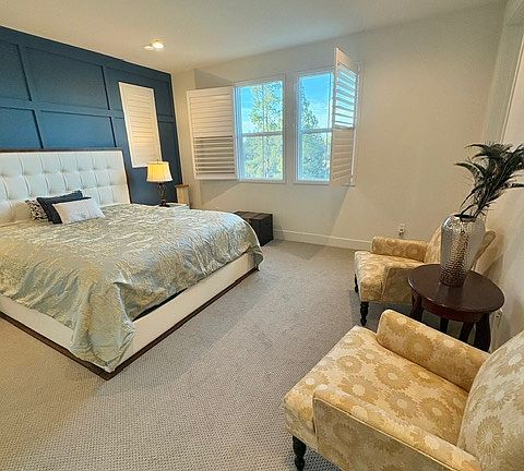 3rd image of 129 Haven Cir