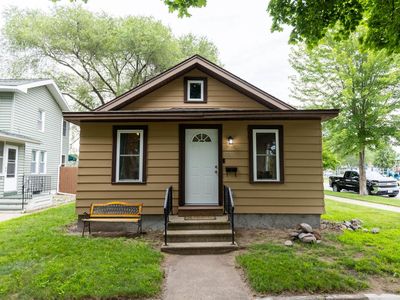 2302 Wood STREET, La Crosse, WI, 54603