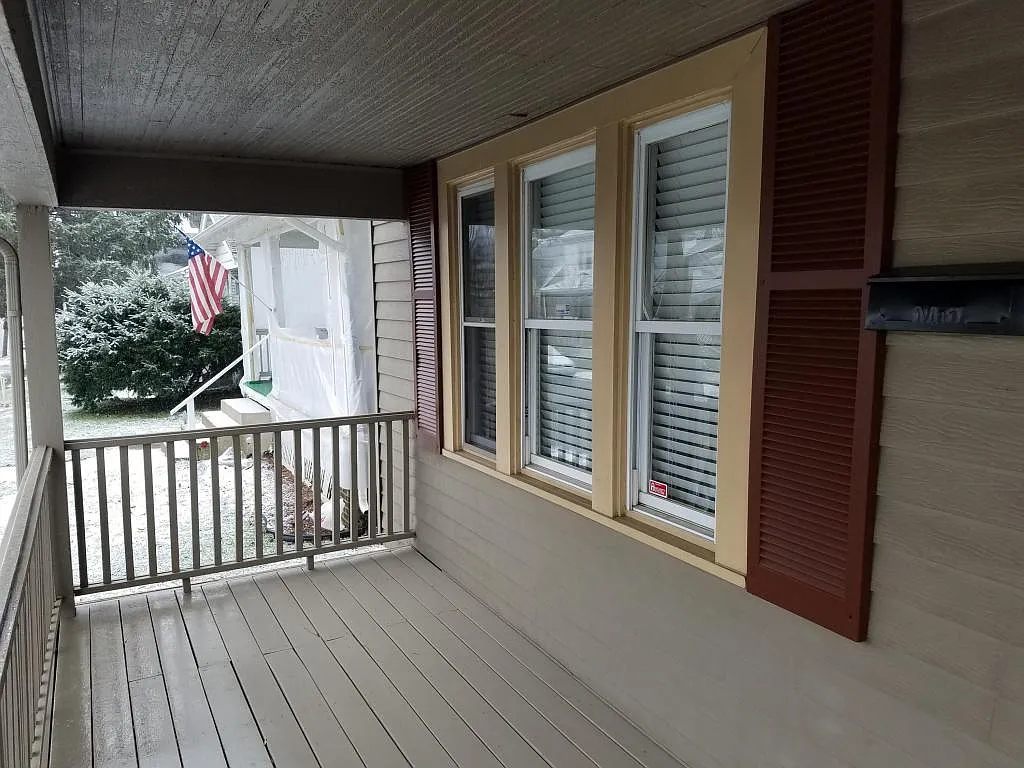 523 Frebis Ave photo 1