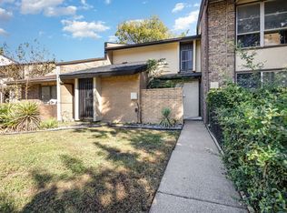 4140 Towngate Blvd, Garland, TX