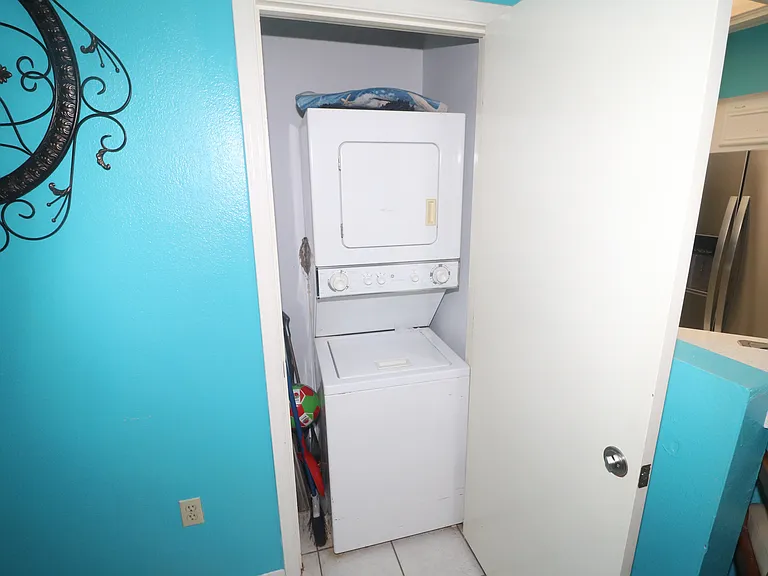 125 E Georgia Ruth Dr #202 — Photo 12
