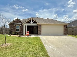 984 Fair Oaks St, Springdale, AR 72762