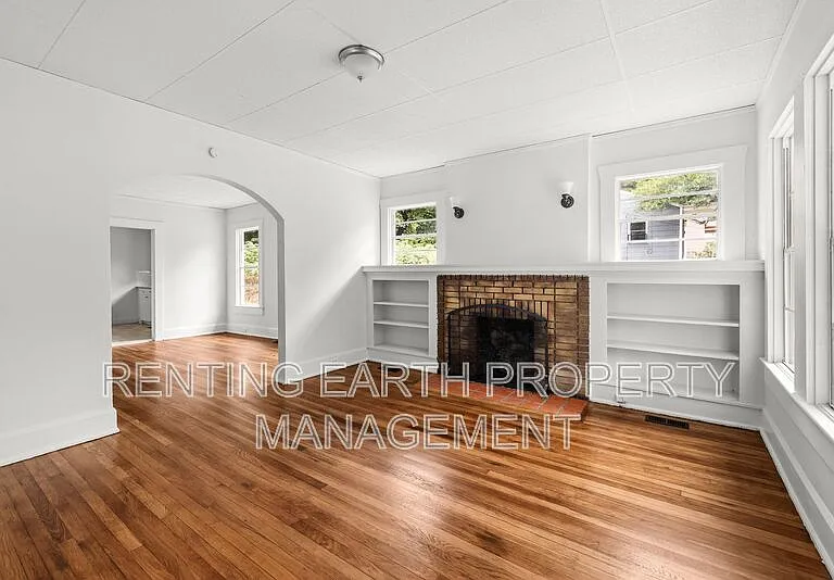 5316 Court I — Photo 3