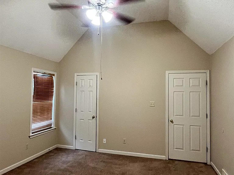 7276 Amberly Way Dr — Photo 7