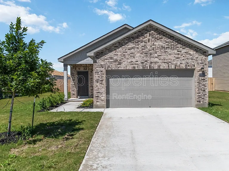 10219 Pine River Dr — Photo 3