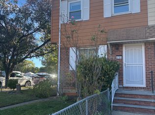 5701 Kissena Blvd, Flushing, NY 11355