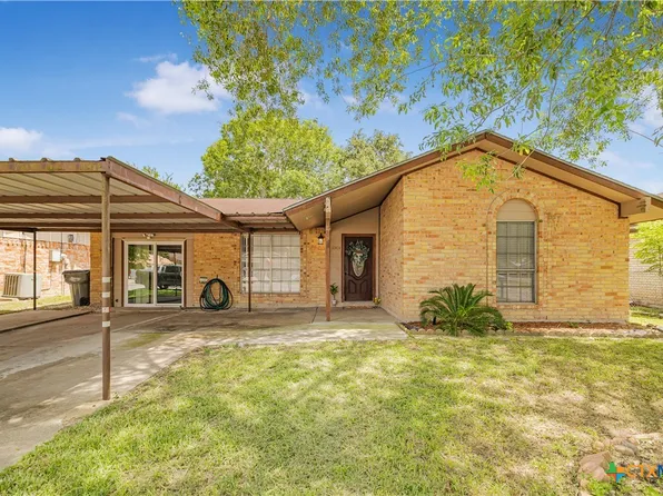 3303 Flamingo Dr, Victoria, TX 77901