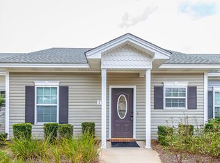 310 Moss Creek Ln, Brunswick, GA 31520