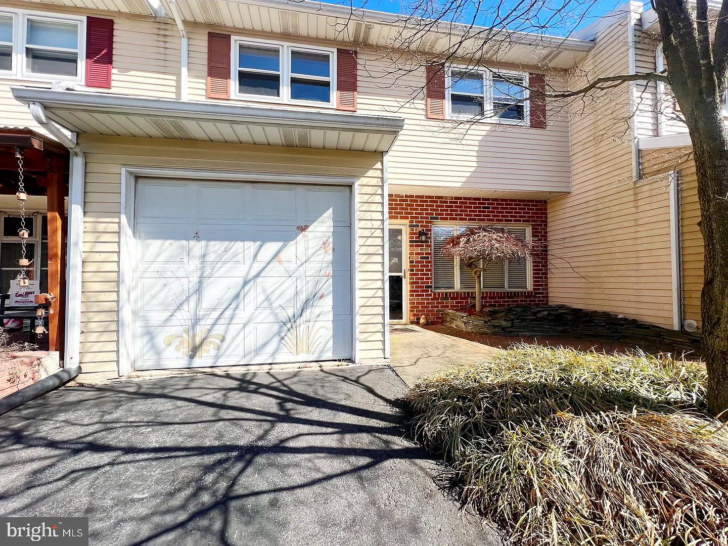 3 bed, 2.5 bath, 1788 sqft, $2,450 — Photo 1