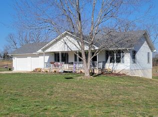 17680 Bobwhite Rd, Crocker, MO 65452