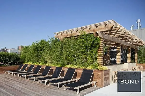 Rented by Bond New York | media 44