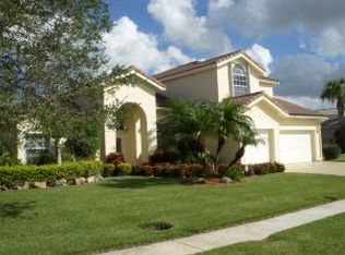 11253 Edgewater Cir, Wellington, FL 33414