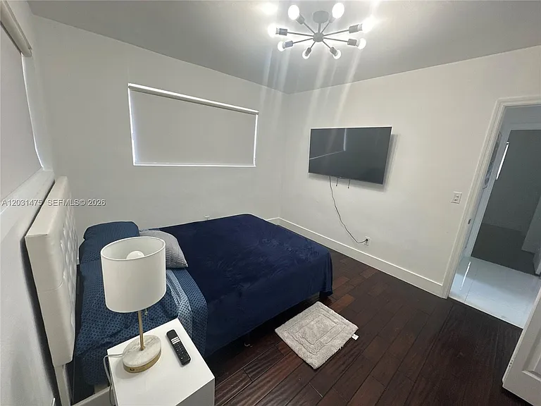 21230 NE 24th Ct — Photo 14