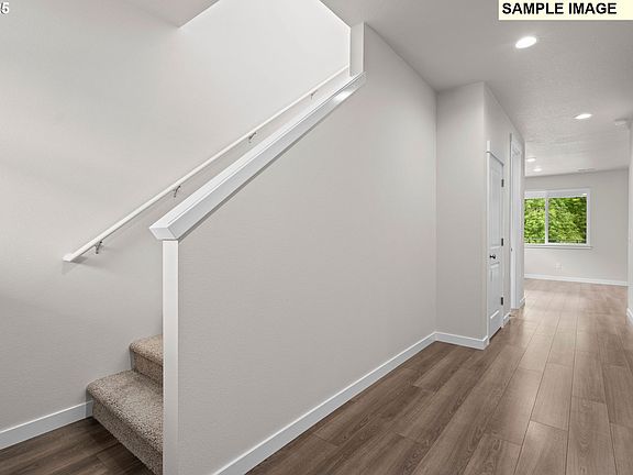 2nd image of 2237 Ash St Lot 85