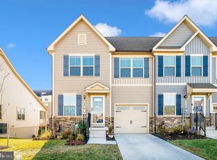 320 Hammersmith Cir, Frederick, MD 21702