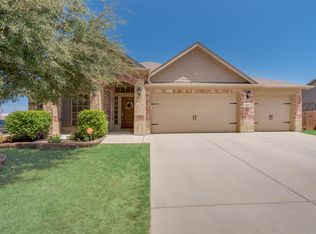 1640 Suncatcher Way, Haslet, TX 76052