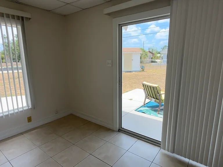 22320 Lasalle Rd — Photo 12