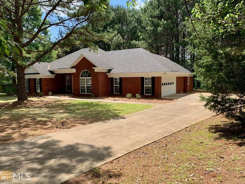 1st image of 297 Mountain Creek Dr